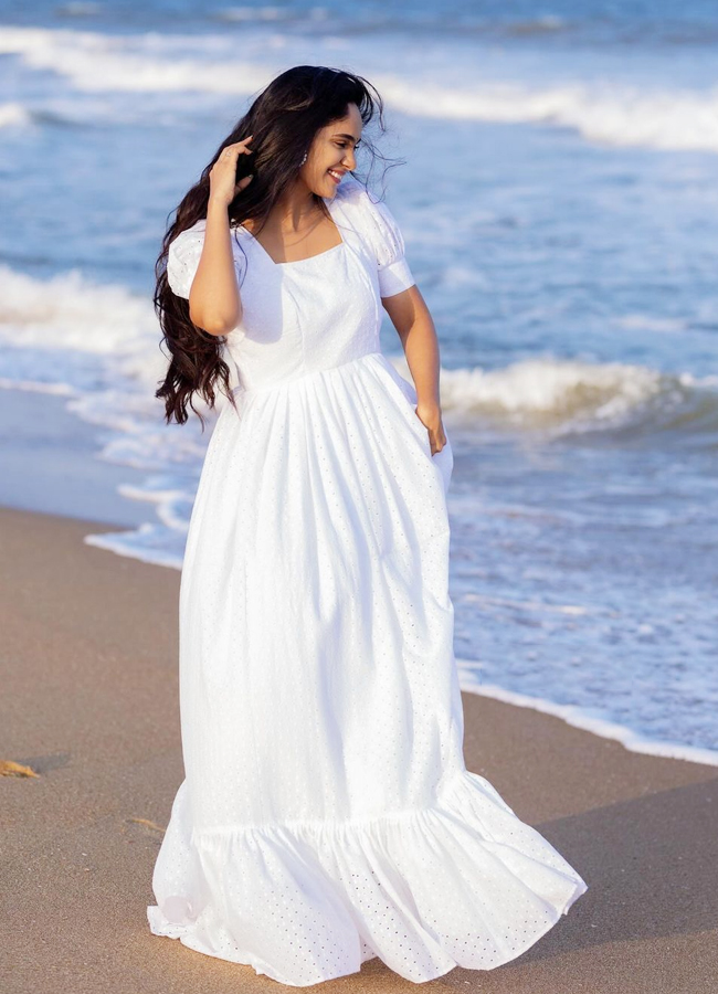 Tejaswi-Gowda-10.jpg 11
