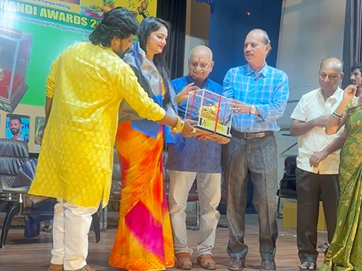 Ashwini-Sri-4_0.jpg 5