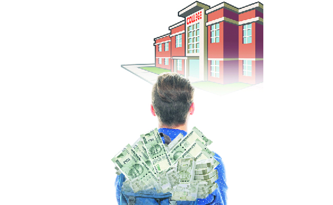 COLLEGE_20FEE.jpg