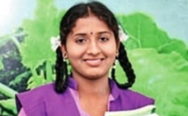 Inter_20topper_20-Nirmala.jpg