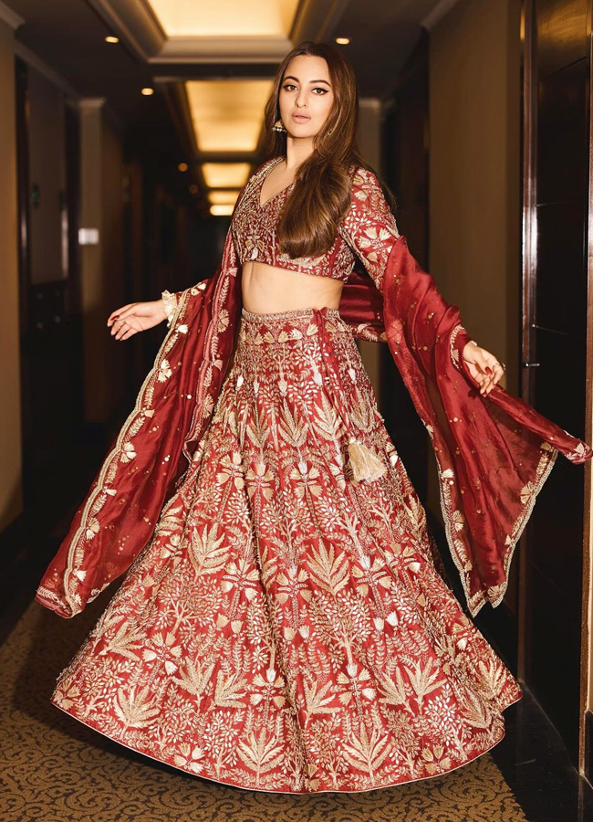 Sonakshi-Sinha-6.jpg 7