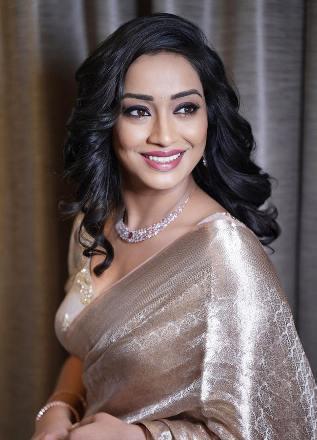 Vindhya-Vishaka-4.jpg 4