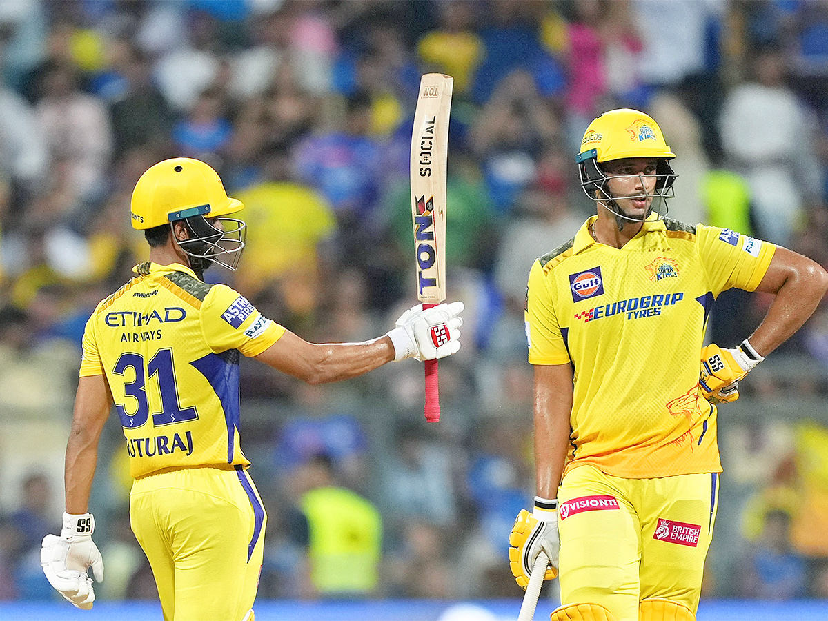 IPL_202024_20cricket_20match_20between_20Chennai_20Super_20Kings_20and_20Mumbai_20Indians-25.jpg 15