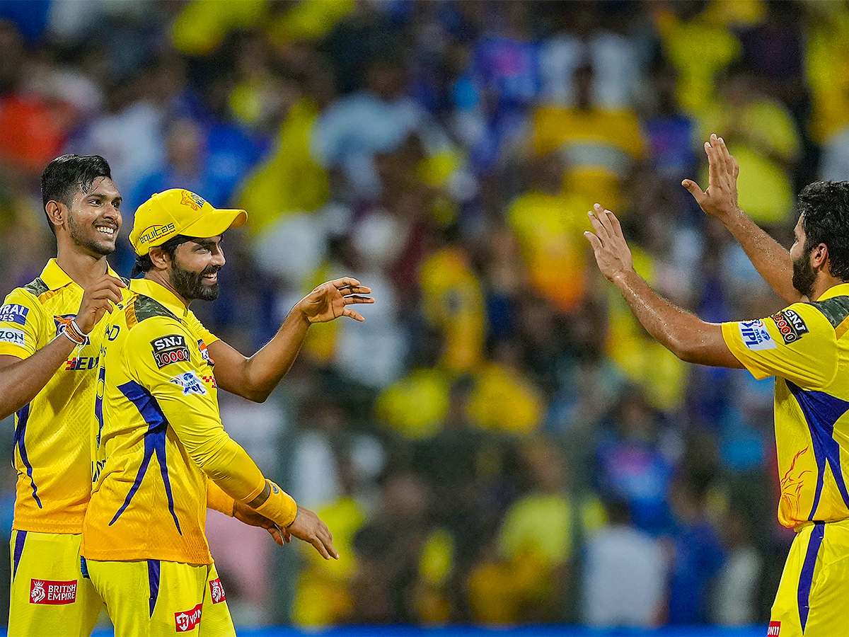 IPL_202024_20cricket_20match_20between_20Chennai_20Super_20Kings_20and_20Mumbai_20Indians-6.jpg 6