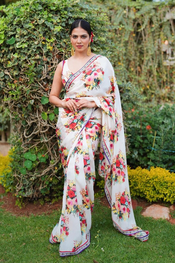 Malavika-Mohanan-7.jpg 8