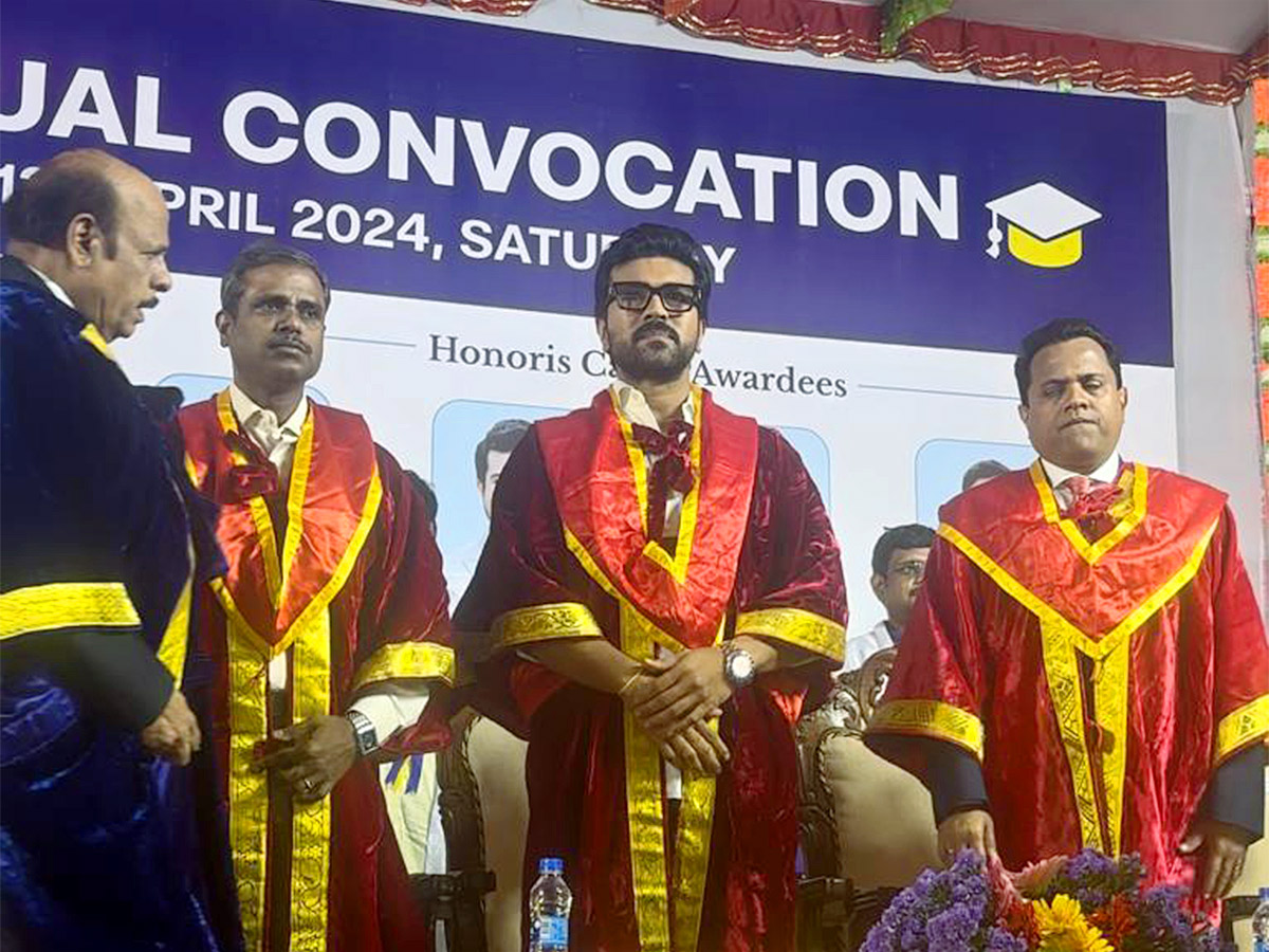 Ram_20Charan_20awarded_20honorary_20doctorate_20in_20literature_20from_20Vels_20University-8.jpg 8