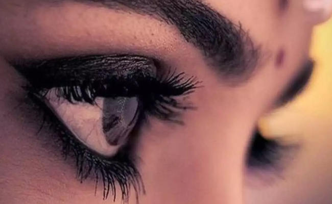 eyes-kajal.jpg