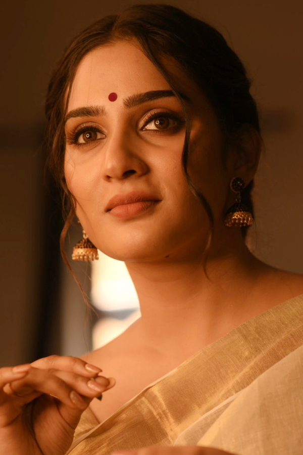 Aditi-Ravi-10.jpg 11