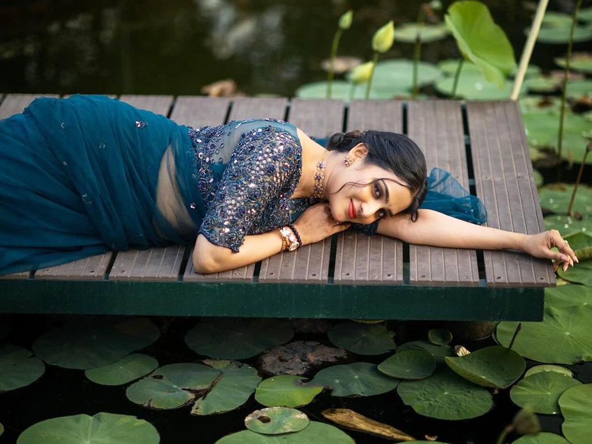 Aditi-Ravi-15.jpg 16