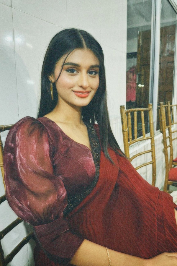 Payal-Dhare-1.jpg 2