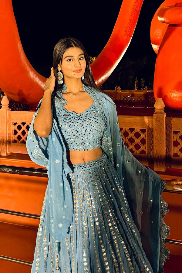 Payal-Dhare-11.jpg 12