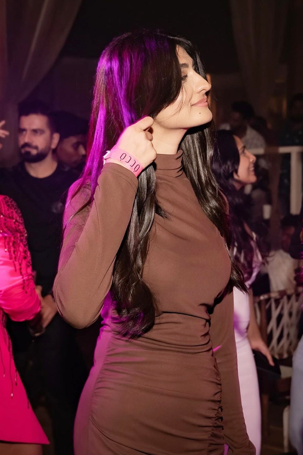 Payal-Dhare-3.jpg 4