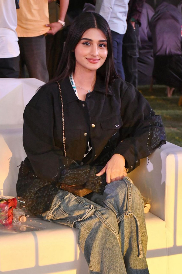 Payal-Dhare-7.jpg 8