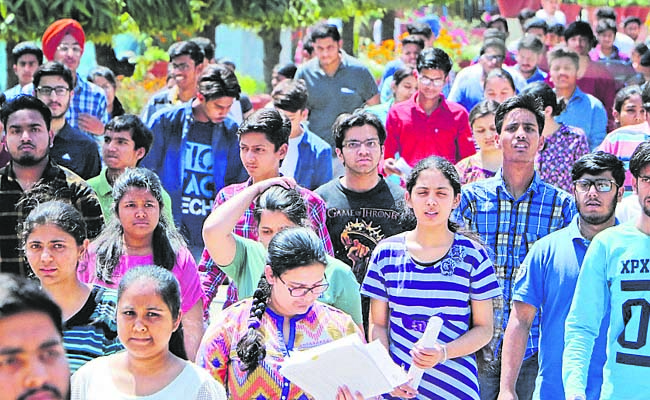 STUDENT_205.jpg