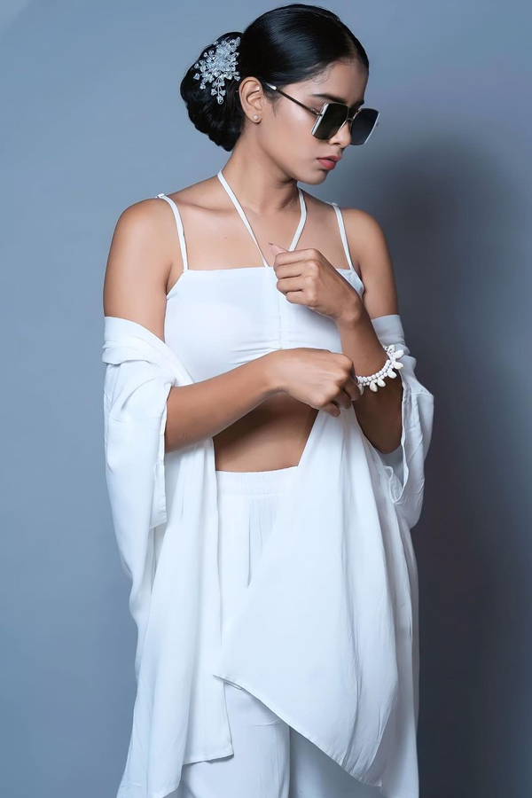 Sahithi-Dasari-7.jpg 8