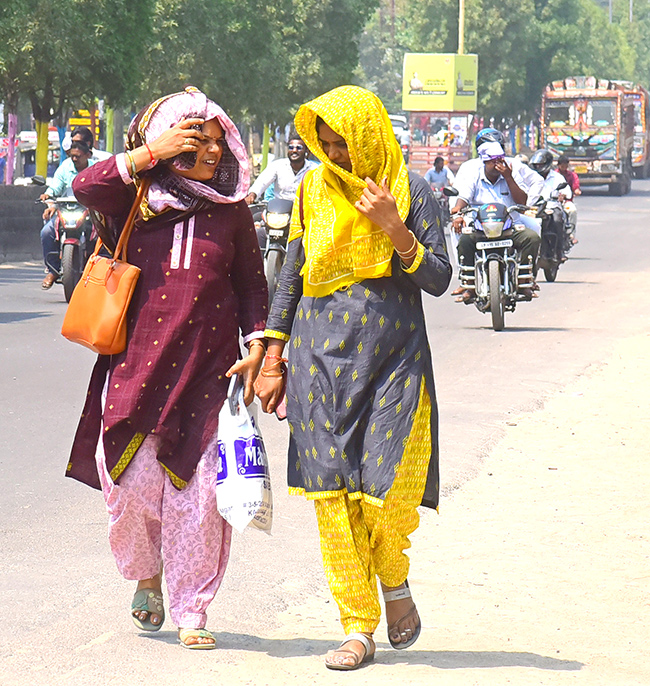 Summer_20Heat_20temperature_20rising_20in_20telugu_20states-1_20_286_29.jpg 6