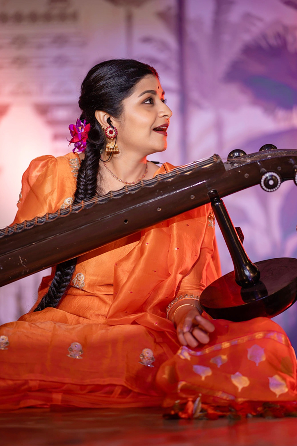 Veena-Srivani-Gallery-2.jpg 3