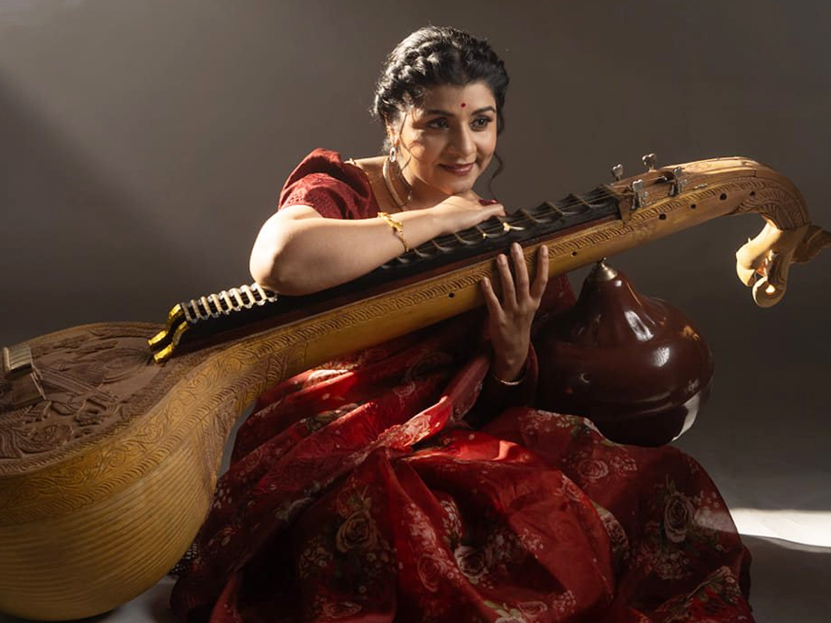 Veena-Srivani-Gallery-3.jpg 4