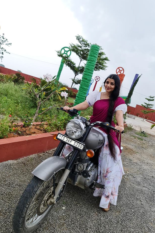 Veena-Srivani-Gallery-8.jpg 9