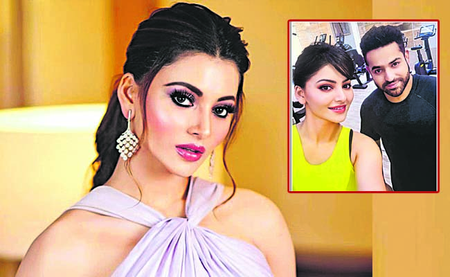 uravashi-rautela-ntr.jpg
