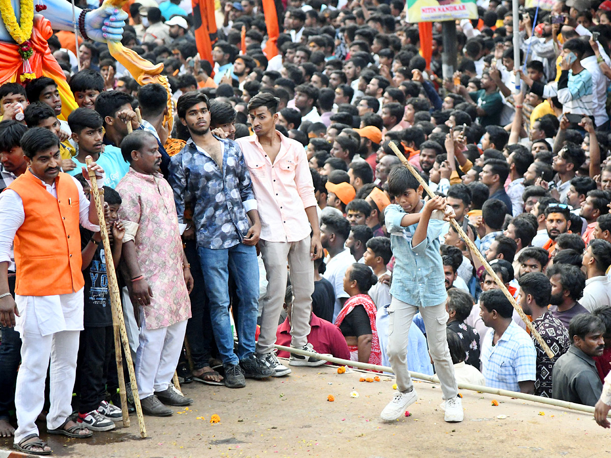 Sri_20Rama_20Navami_20Shobha_20Yatra_202024_20Photos_20_2810_29.jpg 11