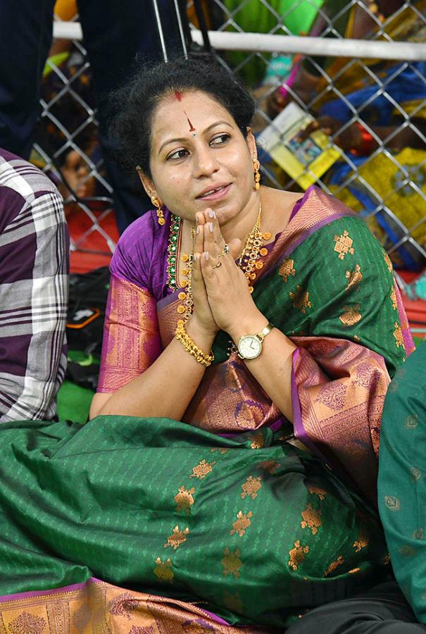 Sri_20Rama_20Navami_20bhadrachalam_20lord_20rama_20kalyanam_20celebrations-_20_2823_29.jpg 23