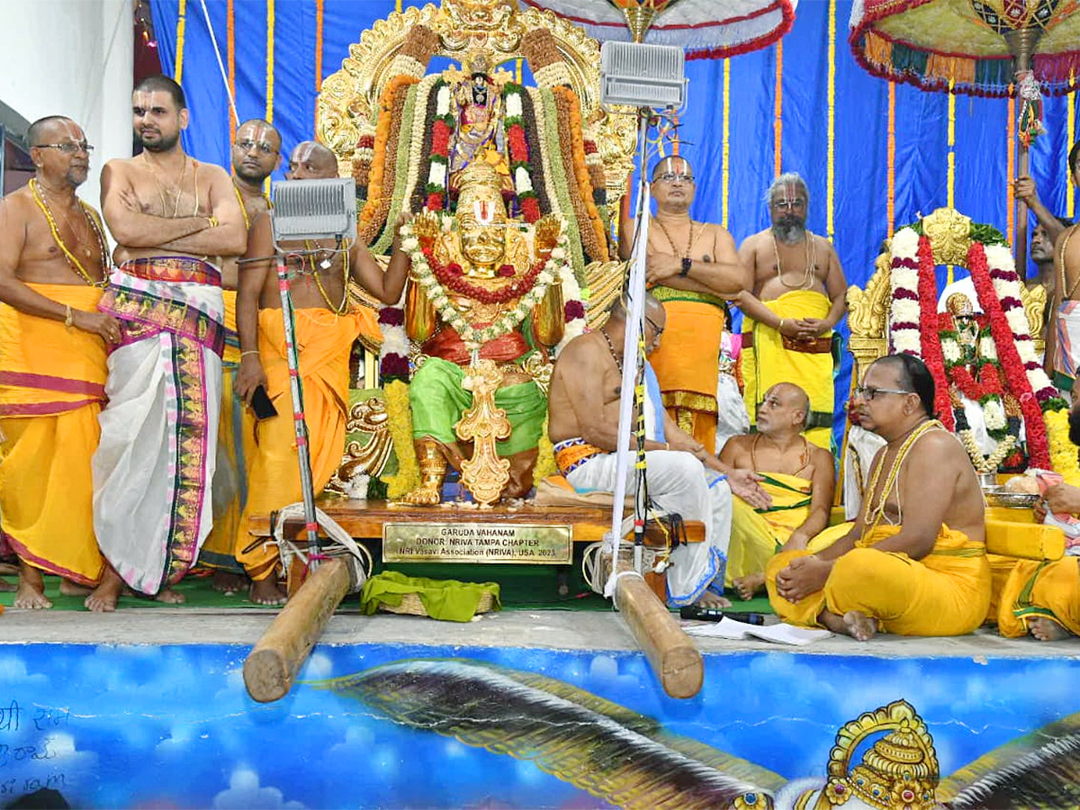 Sri_20Rama_20Navami_20bhadrachalam_20lord_20rama_20kalyanam_20celebrations-_20_285_29.jpg 5