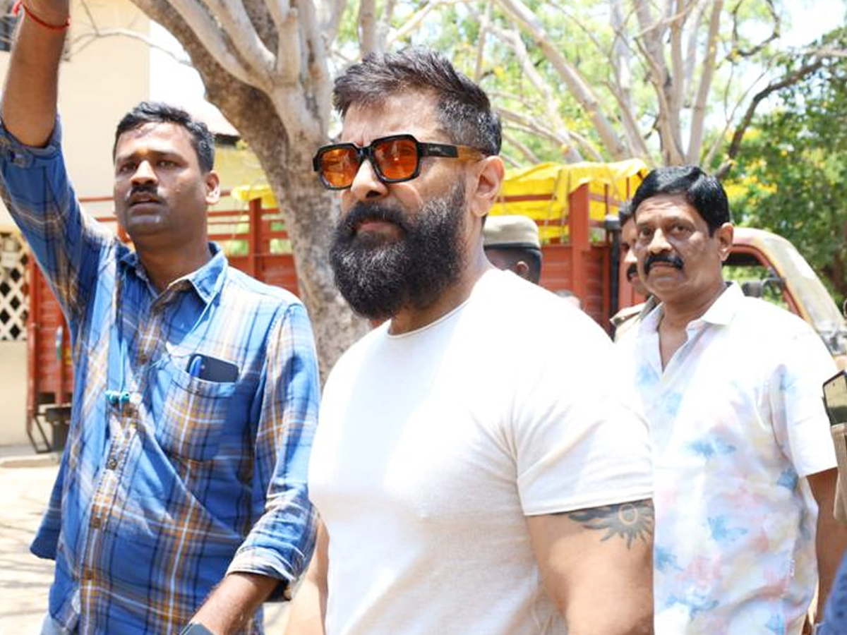 11.Vikram.jpg 14