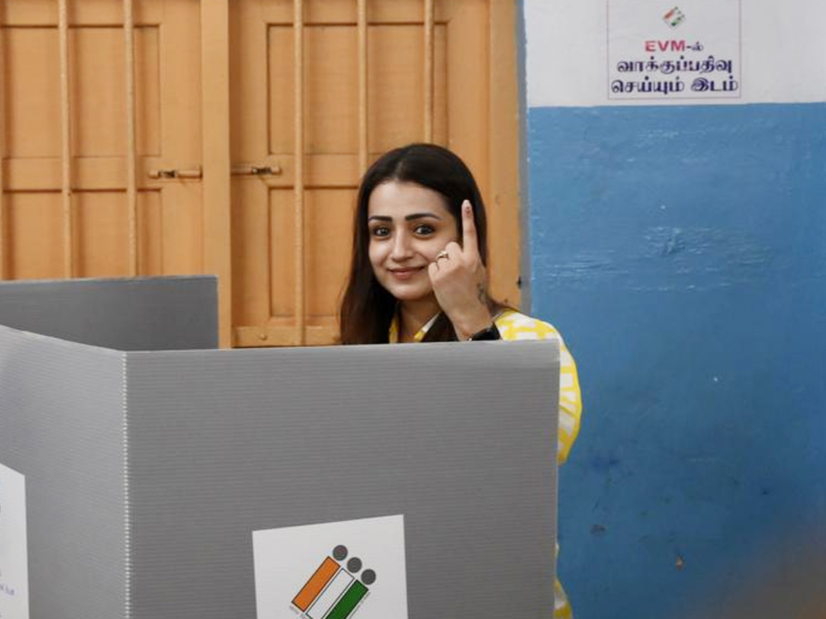3.Trisha.jpg 5