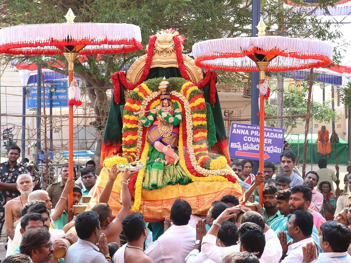 Annual_20Brahmotsavams_20of_20Vontimitta_20Kodandarama_20Swamy-11.jpg 11