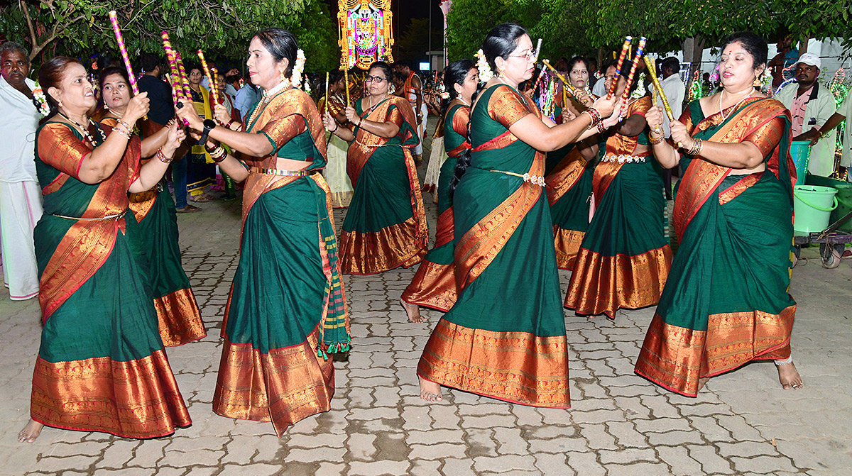 Annual_20Brahmotsavams_20of_20Vontimitta_20Kodandarama_20Swamy-18.jpg 18
