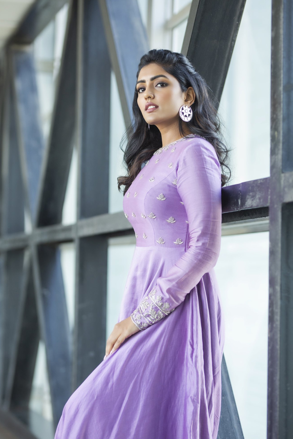 Eesha-Rebba-20.jpg 20