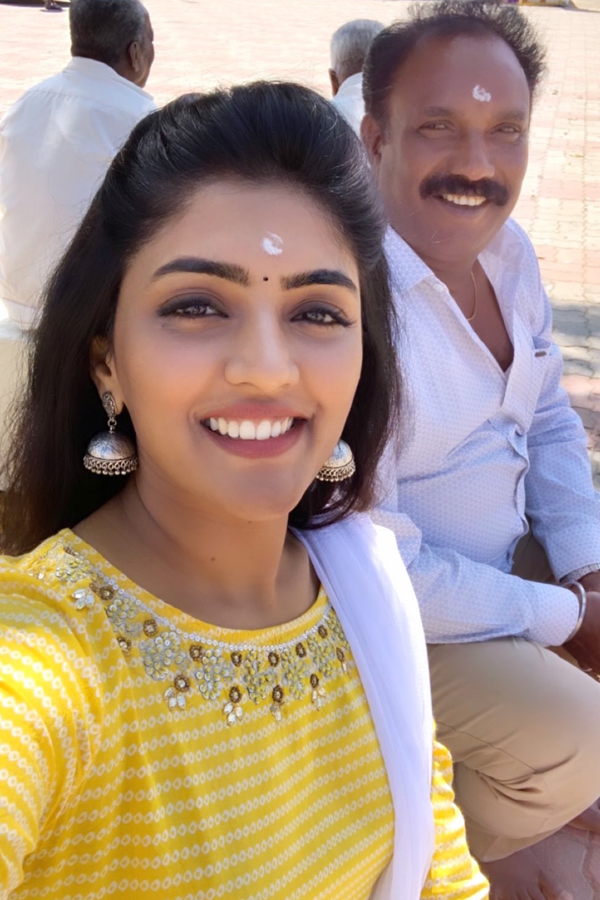 Eesha-Rebba-25.jpg 25