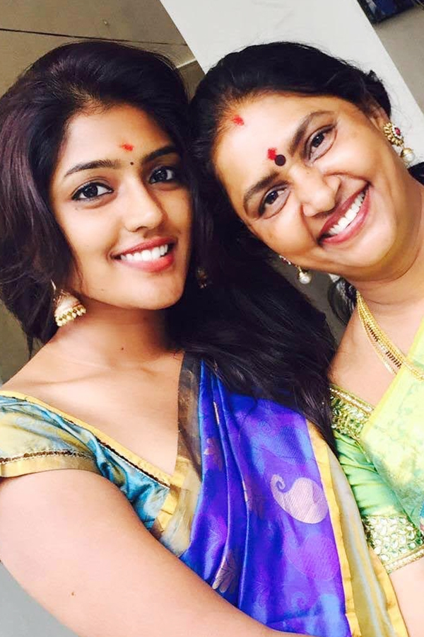 Eesha-Rebba-26.jpg 26