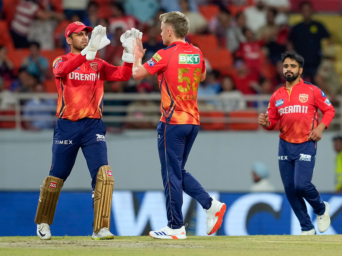 IPL_202024_20cricket_20match_20between_20Punjab_20Kings_20and_20Mumbai_20Indians-_20_2818_29.jpg 18