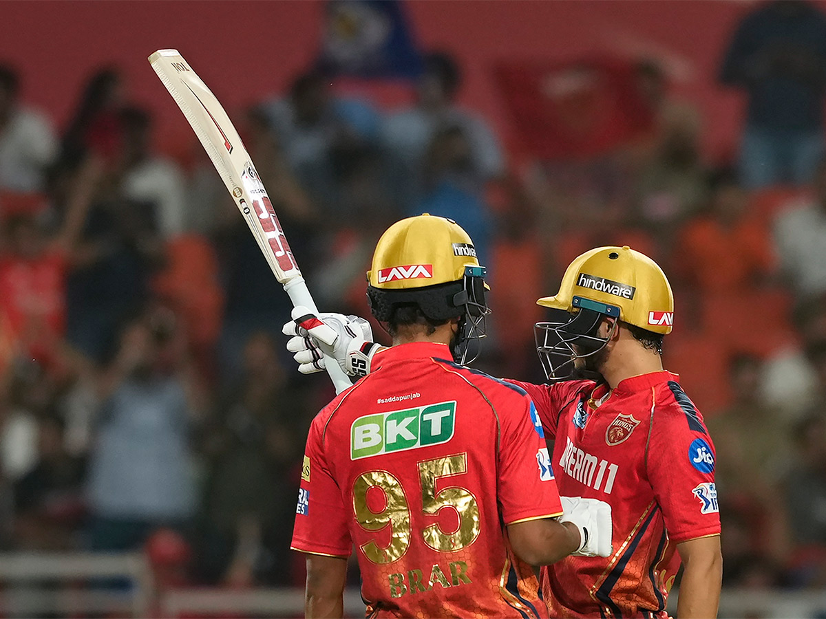IPL_202024_20cricket_20match_20between_20Punjab_20Kings_20and_20Mumbai_20Indians-_20_287_29.jpg 7