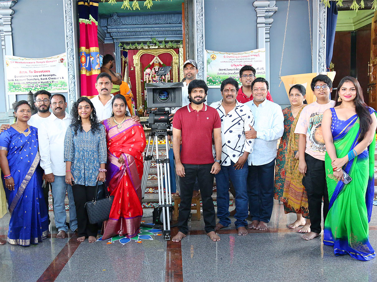 Krishna_20From_20Brindavanam_20Movie_20Opening_20Photos-14.jpg 13