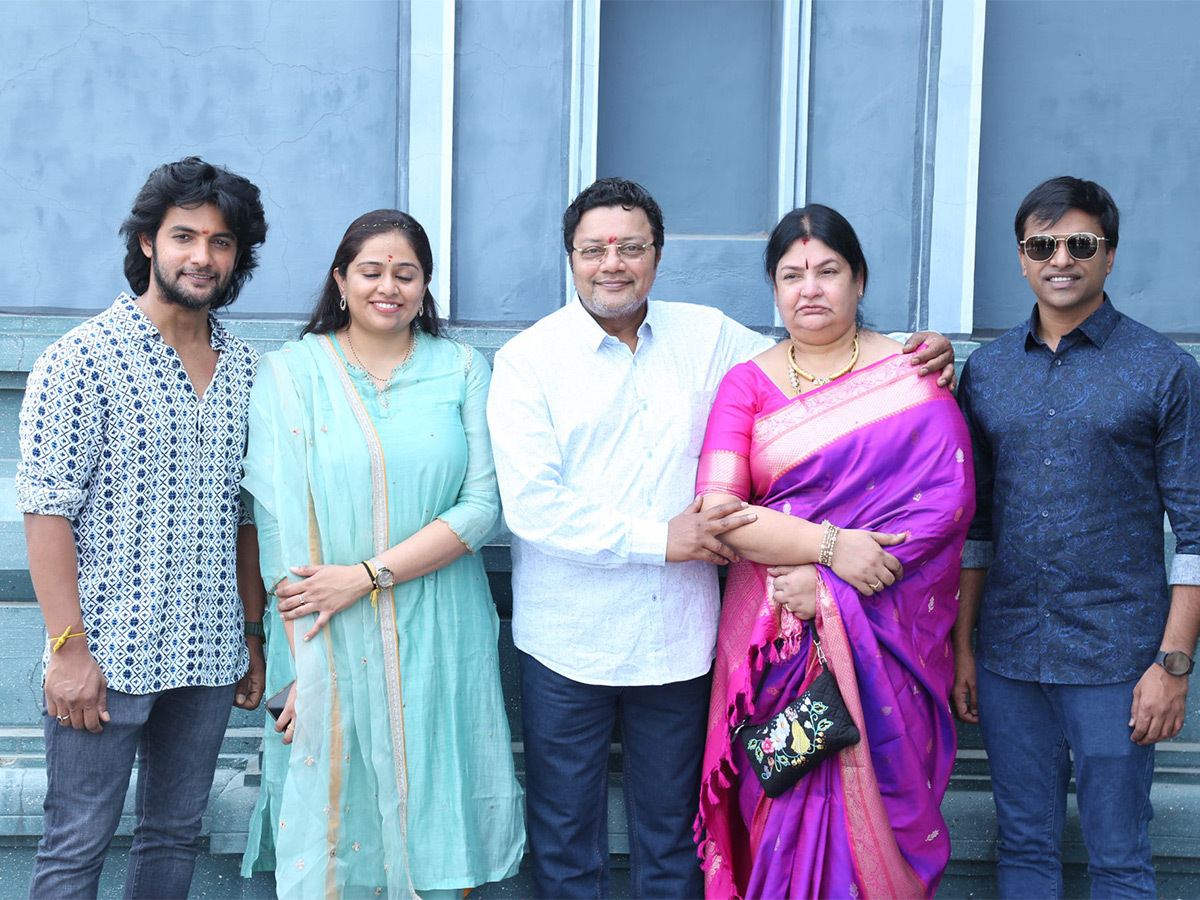 Krishna_20From_20Brindavanam_20Movie_20Opening_20Photos-16.jpg 15