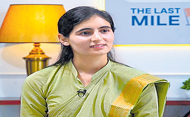 Sristi-IAS.jpg