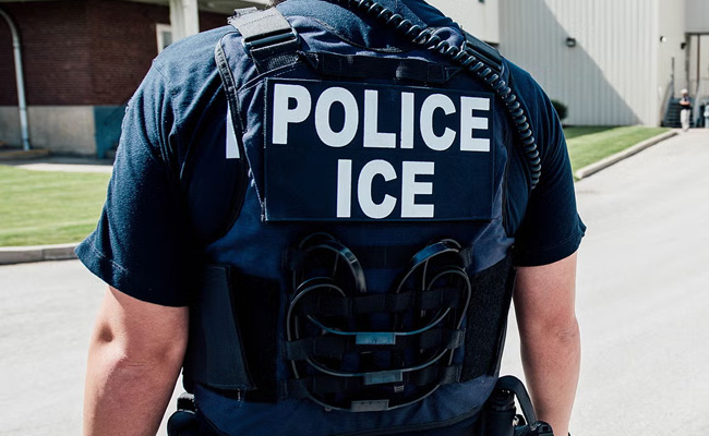 policeice.jpg