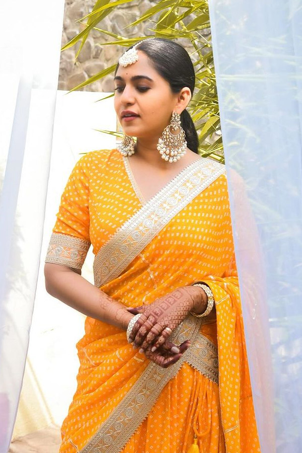 Mrunmayee_20Deshpande_20Beautiful_20Look_20Photos_20_2816_29.jpg 17