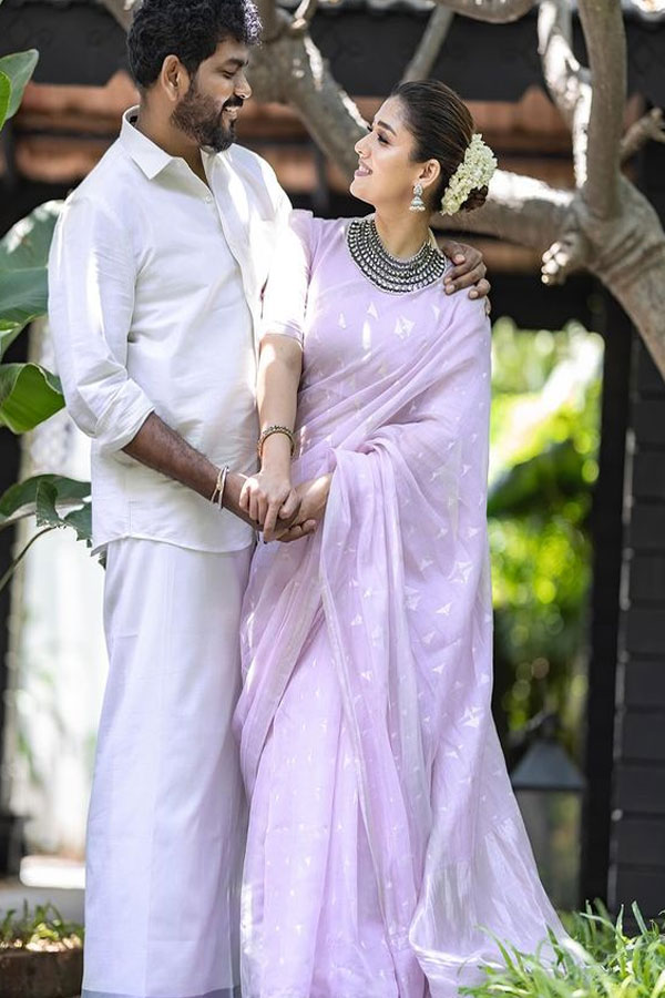 nayan1.jpg 3