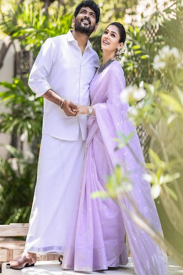 nayan2.jpg 4
