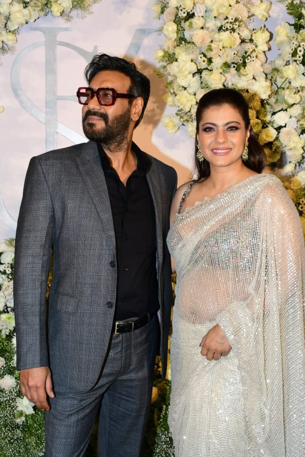 Kajol_20and_20Ajaydevgan.jpg 3