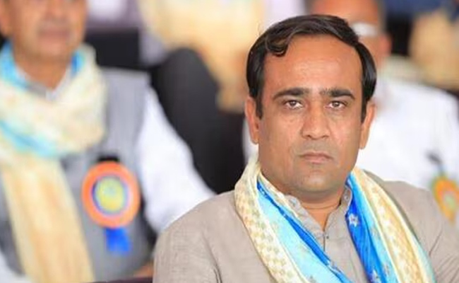nilesh.jpg