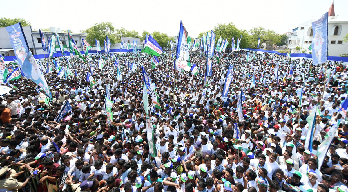 cm_20ys_20jagan_20pulivendula_20siddham_20photos-22.jpg 16