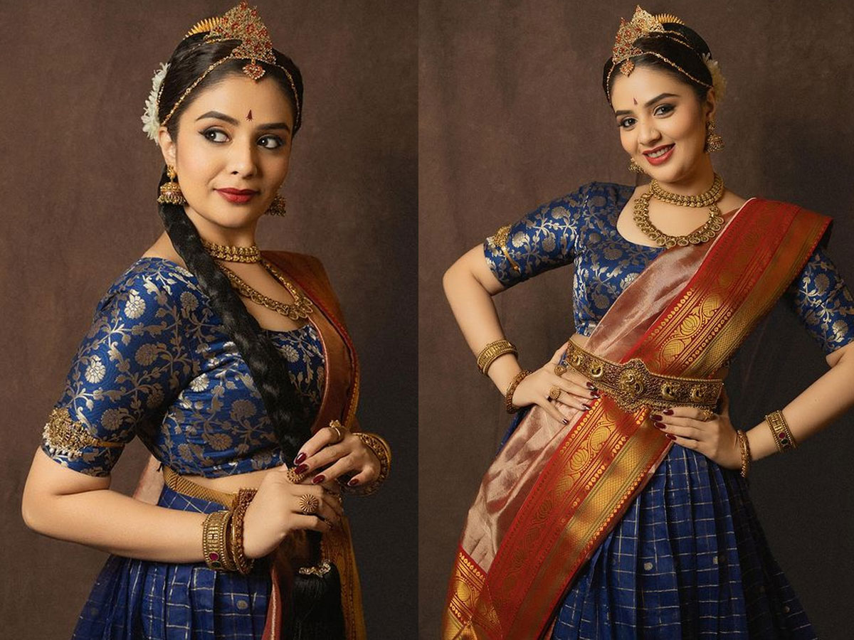 sreemukhi.jpg 1