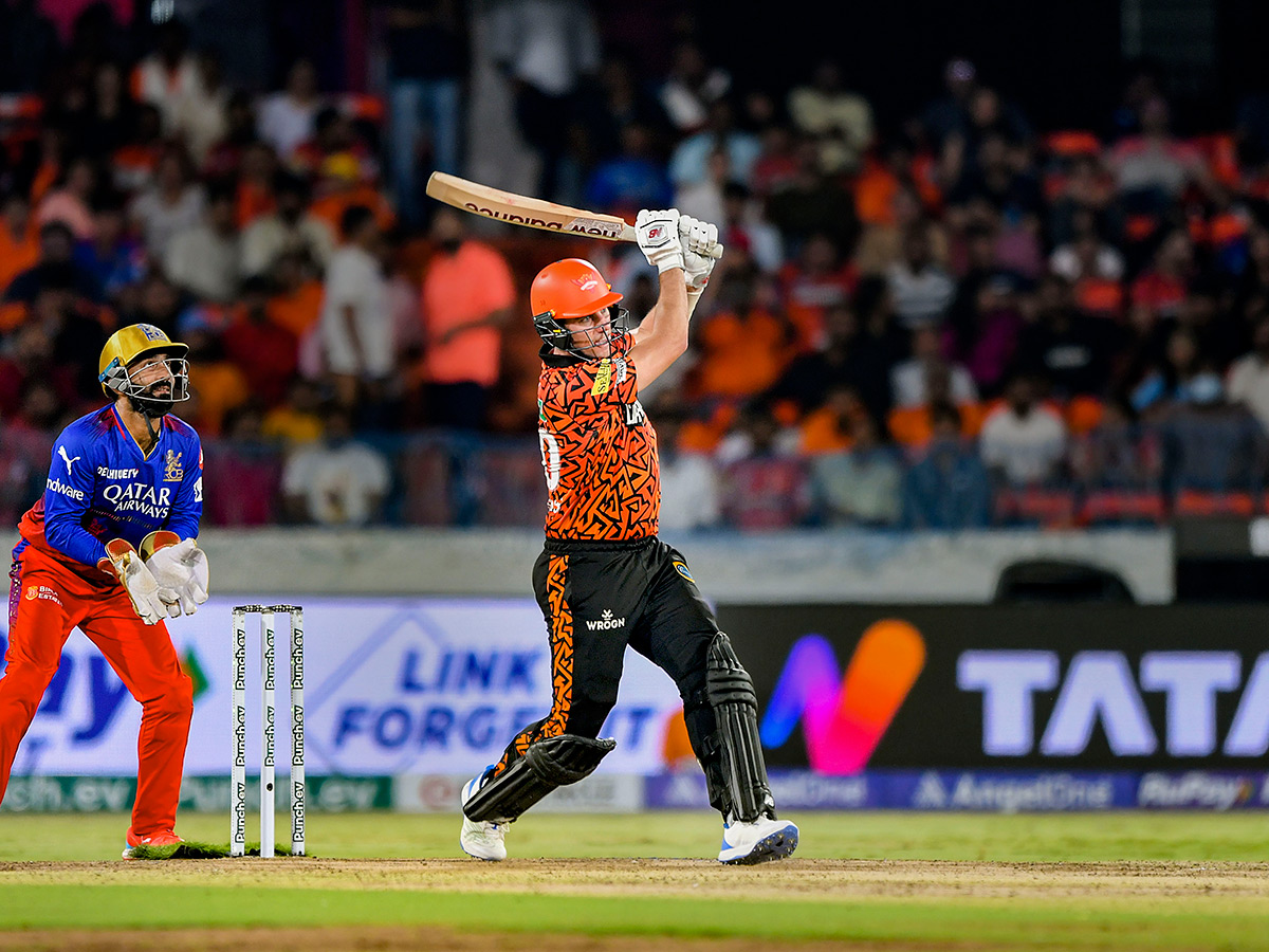 IPL_202024_20match_20between_20Sunrisers_20Hyderabad_20and_20Royal_20Challengers_20Bangaluru-_20_2813_29.jpg 13