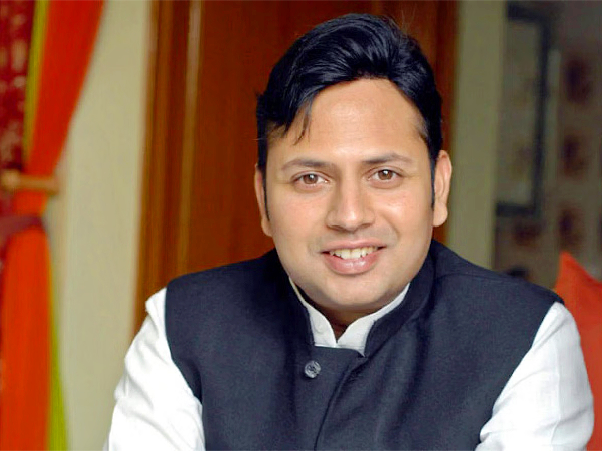 Lok_20Sabha_20Elections_202024_20Big_20Names_20In_20Phase_202_20Voting-1_20_2810_29.jpg 10