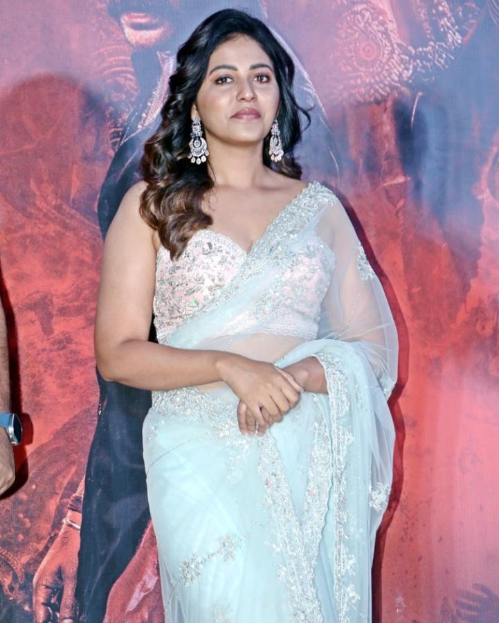 03-Anjali.jpg 3